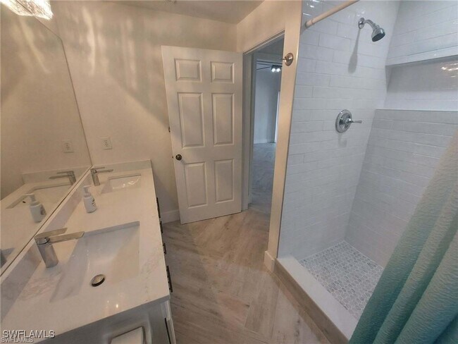 Building Photo - 7940 Preserve Cir