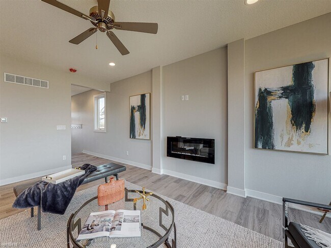 Building Photo - 3 br, 2.5 bath Townhome - Waterford Creek ...
