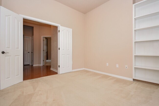 Building Photo - Spacious 4BR + Office Home with Pool in Garison Way