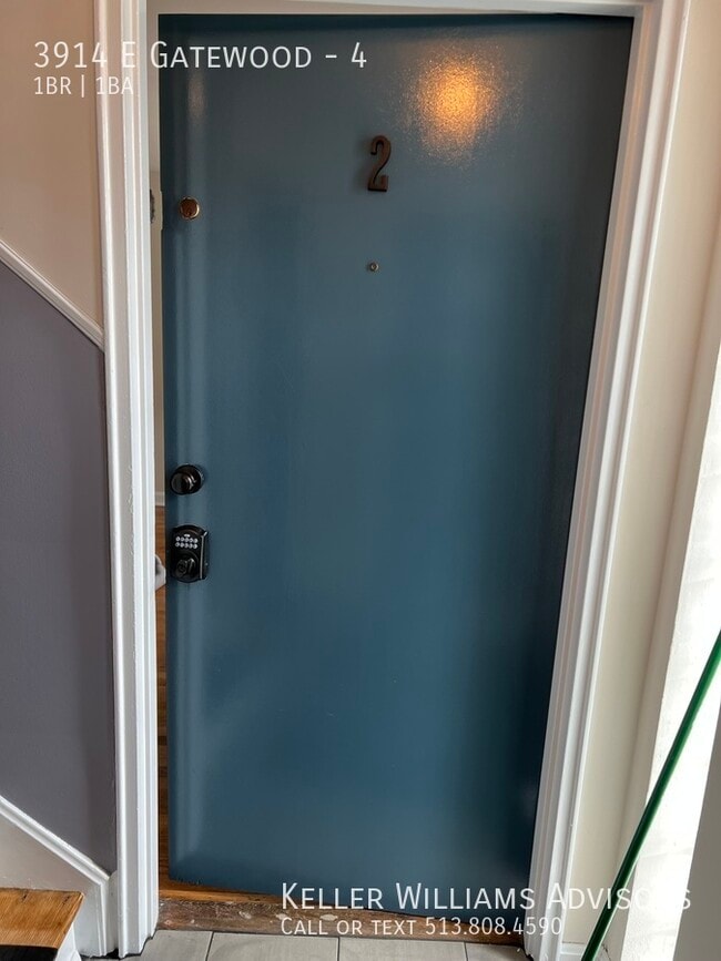 Building Photo - 3914 E Gatewood-4