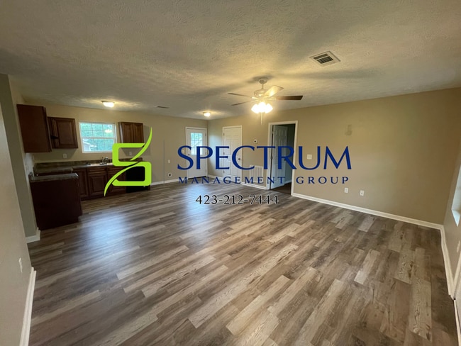 Building Photo - 2360 Parkertown Rd