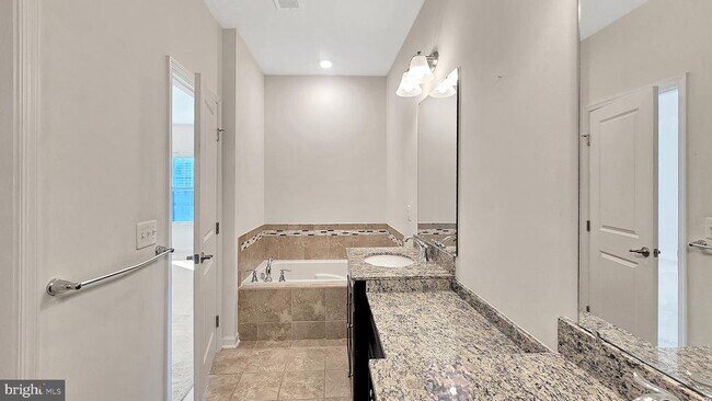 Building Photo - 43369 Southland St