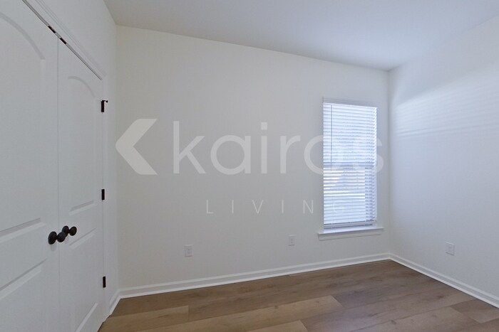 Building Photo - 110 Hendrix Rd