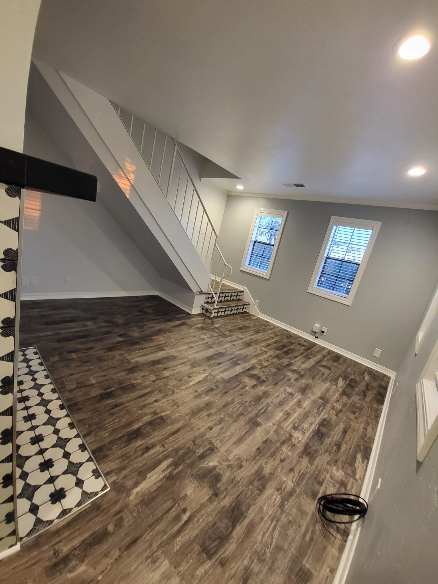 Building Photo - 150 Huntley Ave