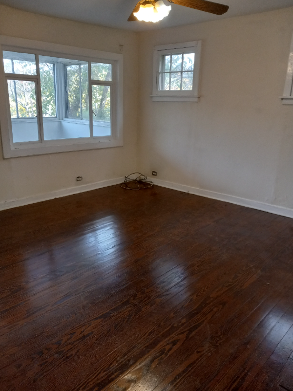 Building Photo - 238 Cline St