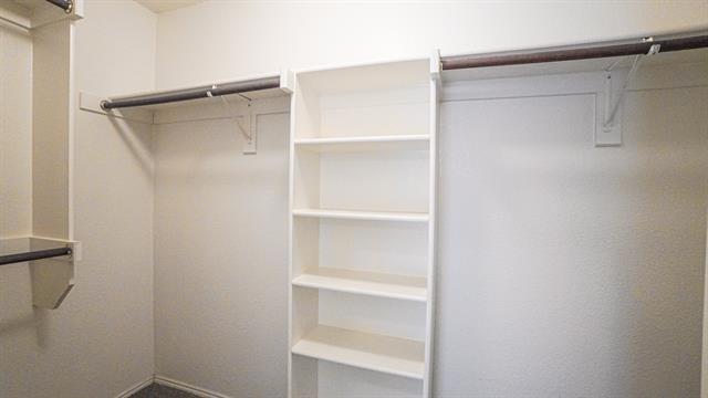 Building Photo - 1036 Hampton Dr