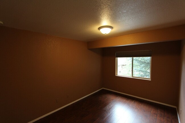 Building Photo - 3026 N Joy Ln