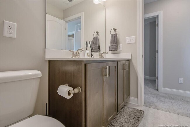 Building Photo - 1408 Friar Rock Cir