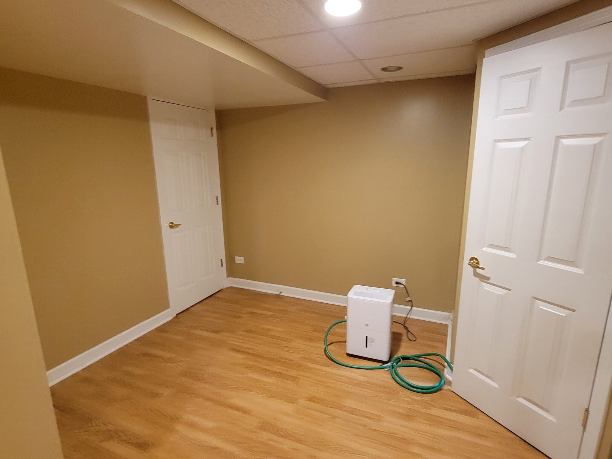 Building Photo - 2116 Rugen Rd