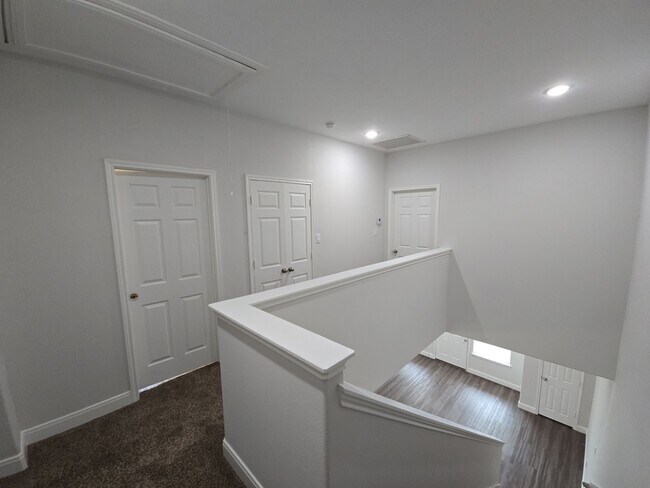 Building Photo - 8235 Locksley Rd