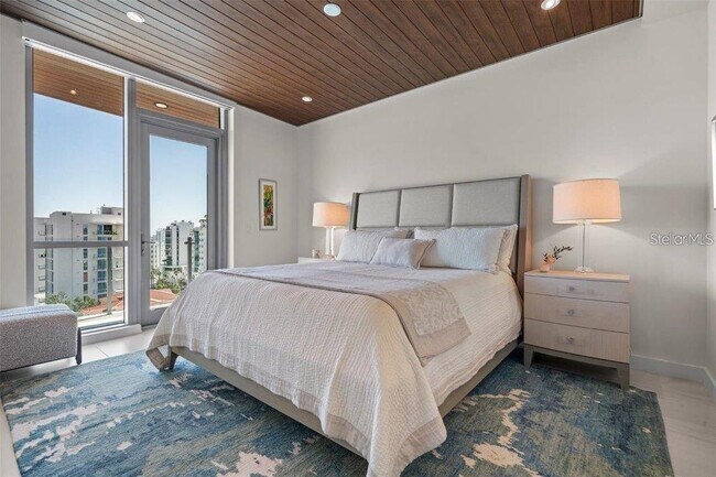 Building Photo - 111 Golden Gate Point