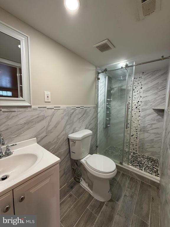 Building Photo - 1510 N 17th St