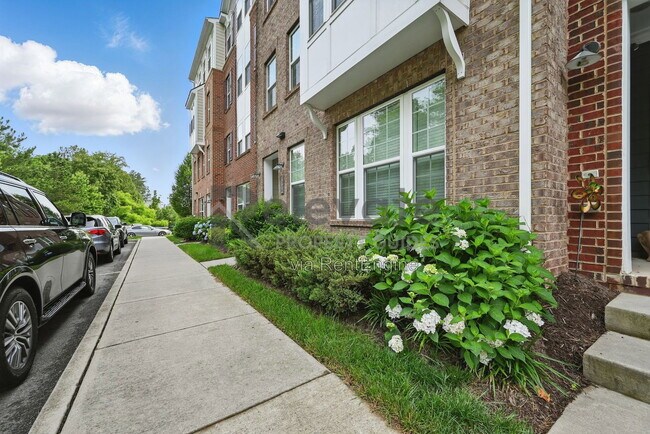 Building Photo - 4227 Saunders Tavern Trl