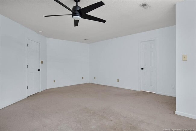 Building Photo - 160 Carolina Way