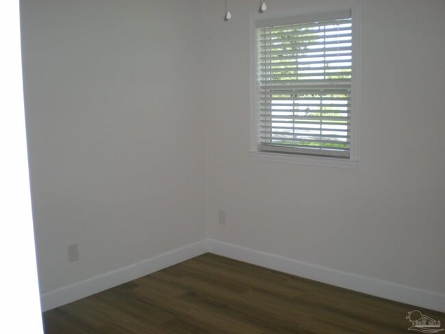 Building Photo - 11606 Chanticleer Dr