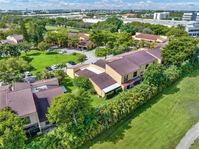 Building Photo - 3996 Estepona Ave