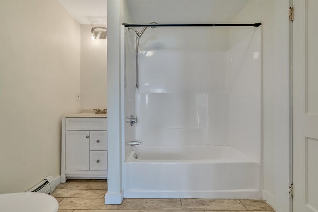 Building Photo - 132 NH-108