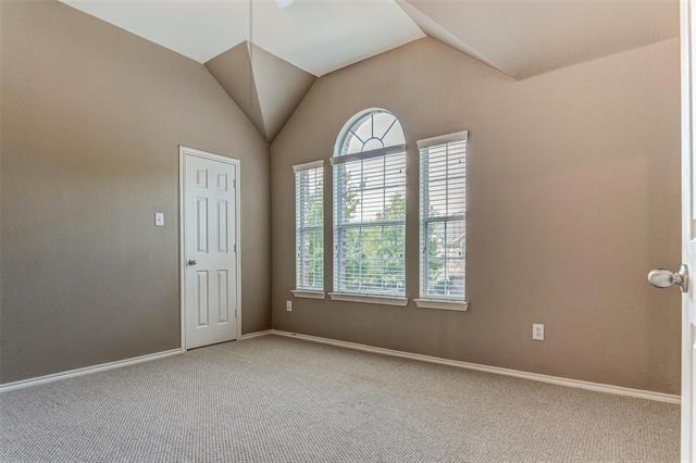 Building Photo - 5620 Sky Ridge Dr