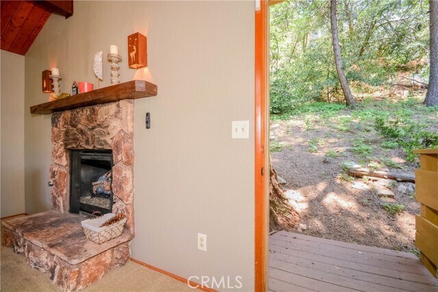 Building Photo - 828 Fern Dr