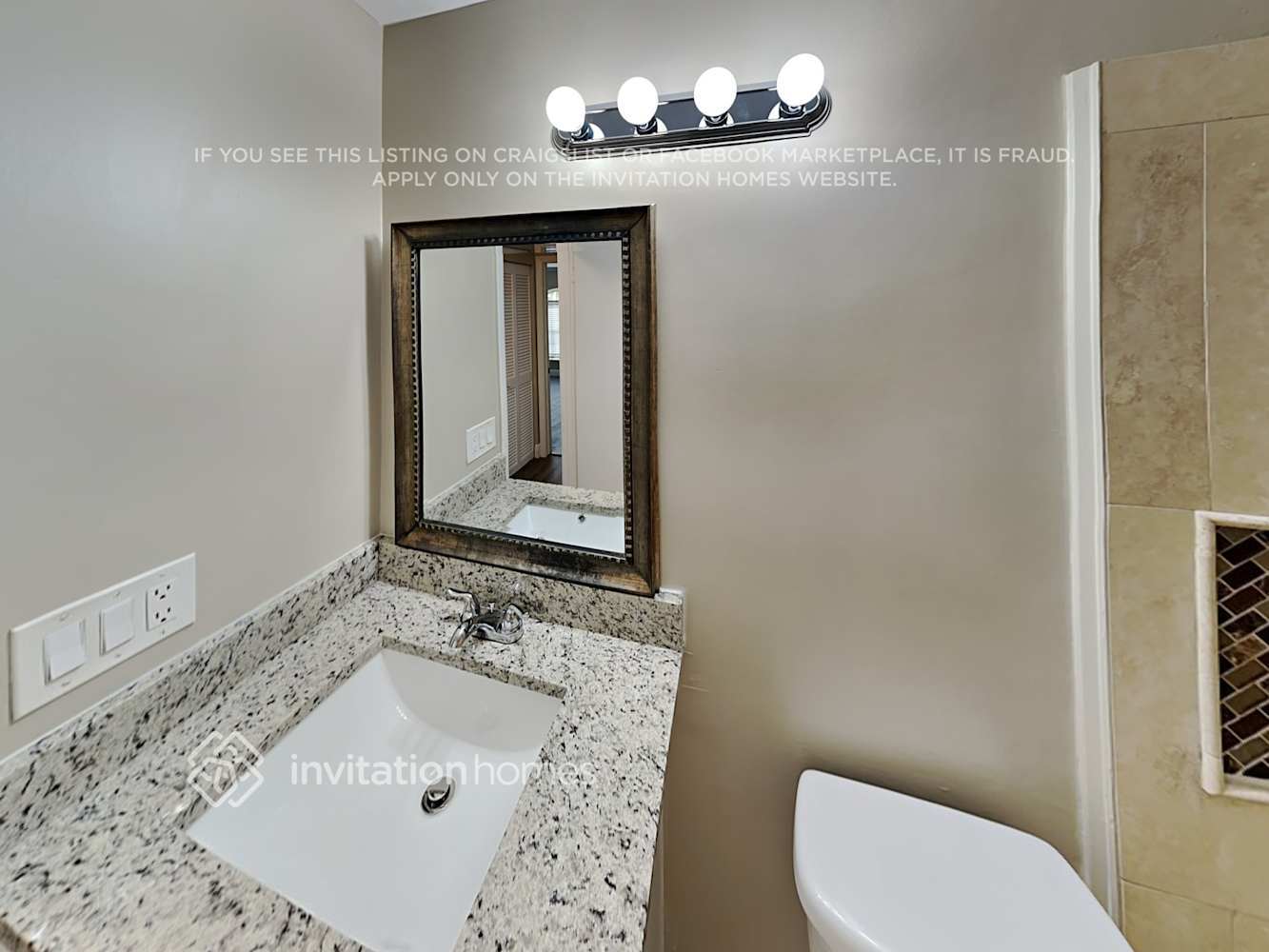 Building Photo - 512 NW 38th Terrace