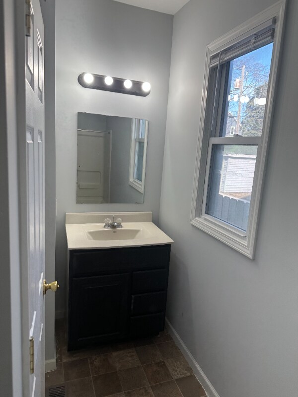 Building Photo - 2724 Union St