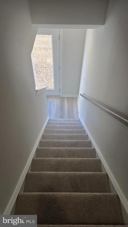 Building Photo - 36 Canning Rd