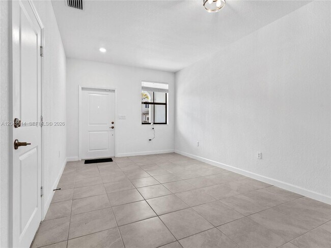 Building Photo - 28562 SW 134th Ct