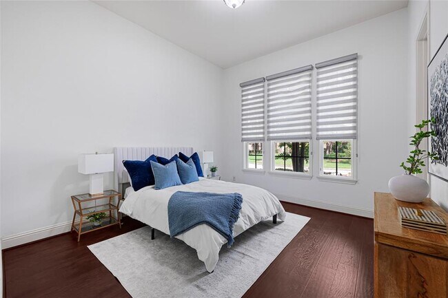 Building Photo - 19003 Cove Manor Dr