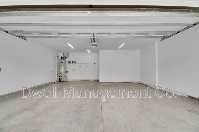 Building Photo - 11872 Almond Joy Ct