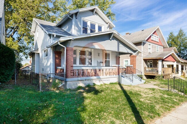 Building Photo - 1109 Creighton Ave