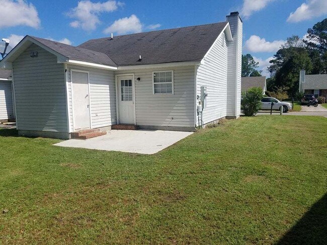 Building Photo - 106 Glenside Ct