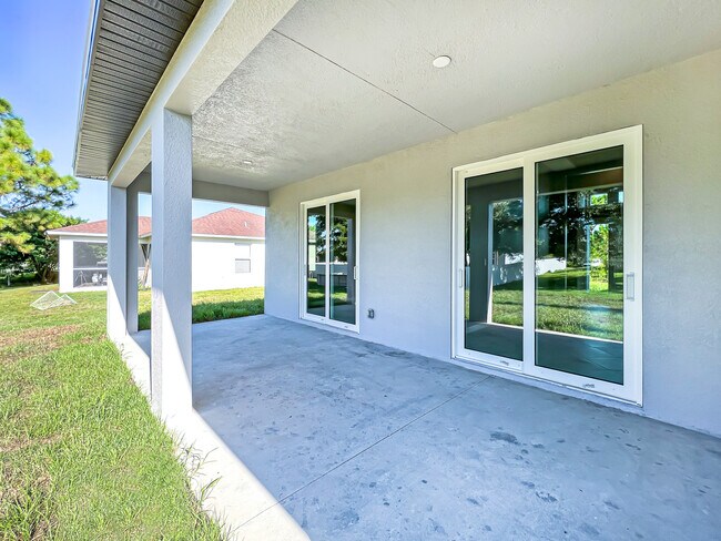 Building Photo - 5229 7th St W