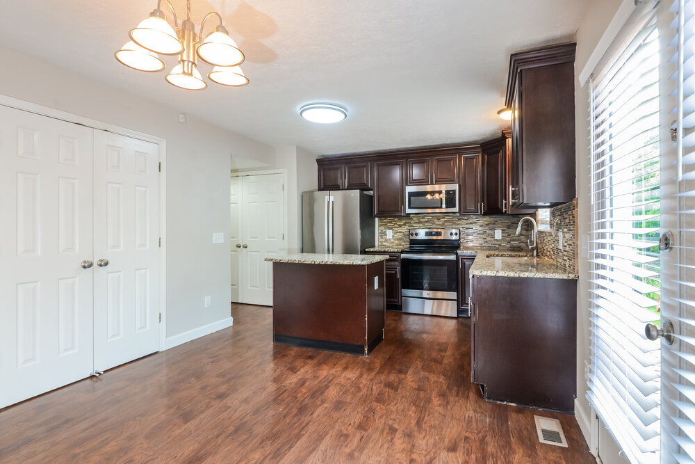 Building Photo - 6238 Tybalt Pl