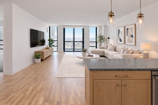 Building Photo - 1660 N La Salle Dr