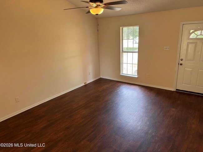 Building Photo - 6270 Shady Glen Cove