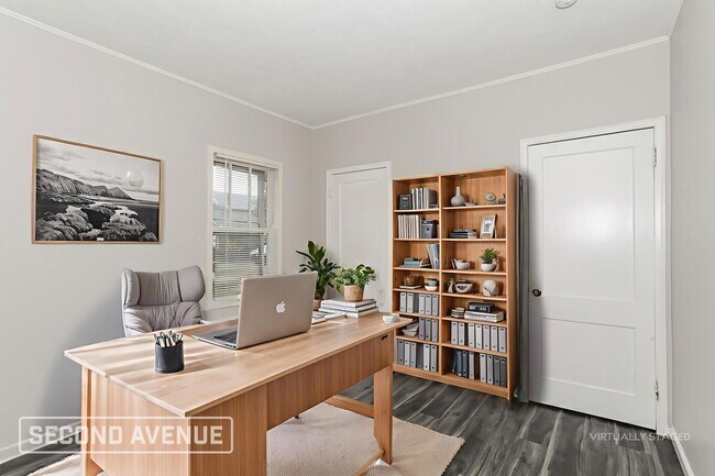 Building Photo - 3302 Broadwell Ave