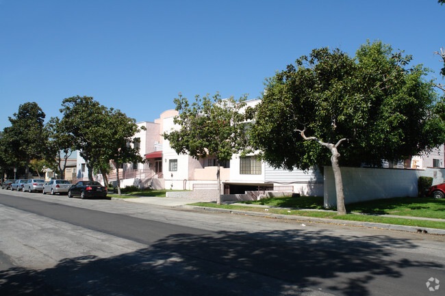 Building Photo - GlenDale Plaza Apts