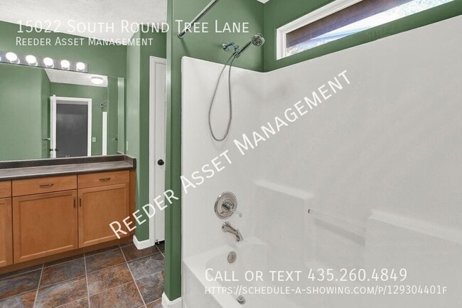 Building Photo - 15022 S Round Tree Ln