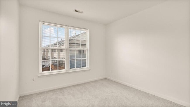 Building Photo - 21753 Ladyslipper Sq