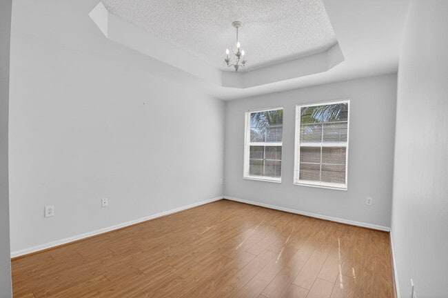 Building Photo - 3421 Tuscany Way