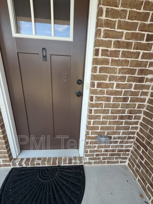 Building Photo - 4637 Blake Lp
