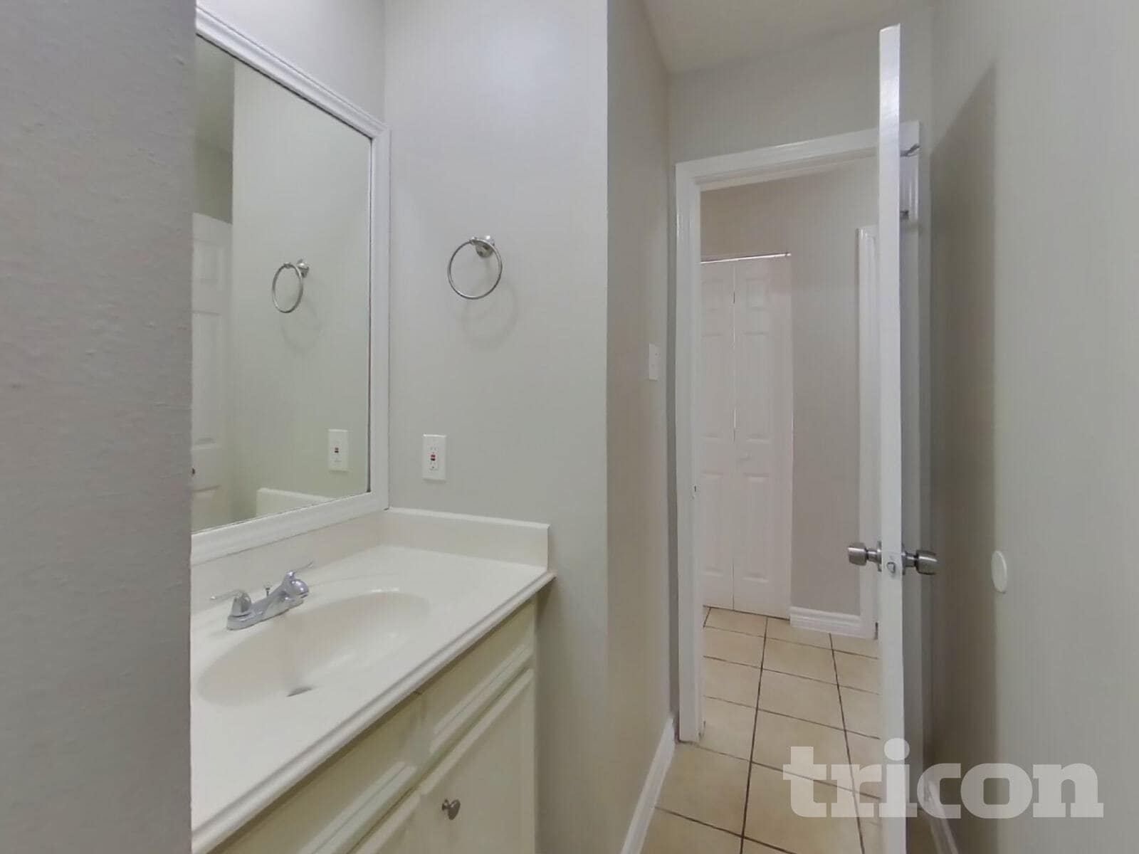 Building Photo - 3522 Tangerine St