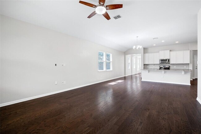 Building Photo - 1312 Jenkins Bnd