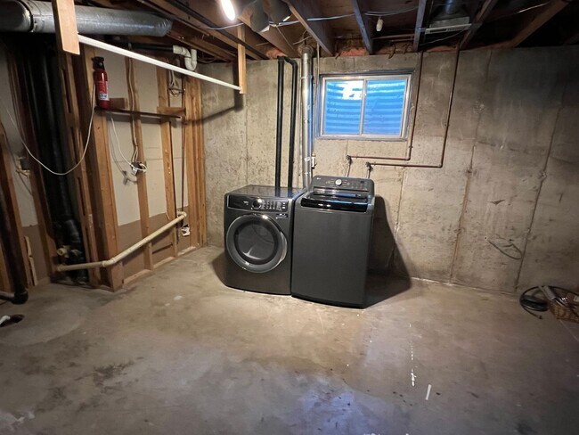 Building Photo - The home you have been waiting for!!!