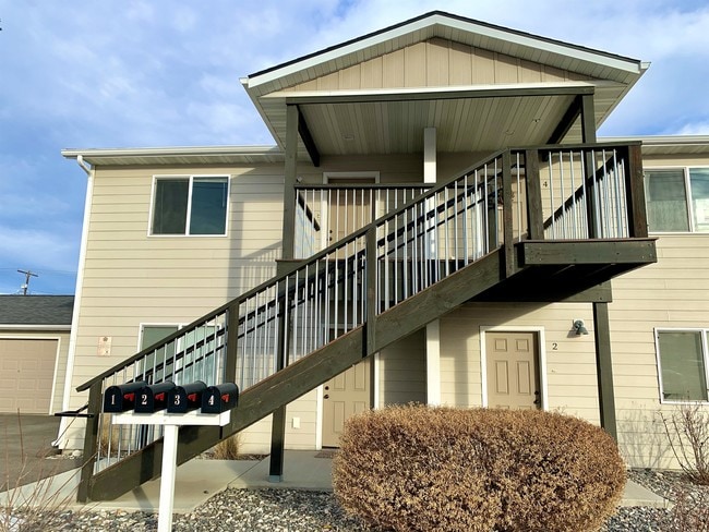 Building Photo - 1234 Phoenix Ave