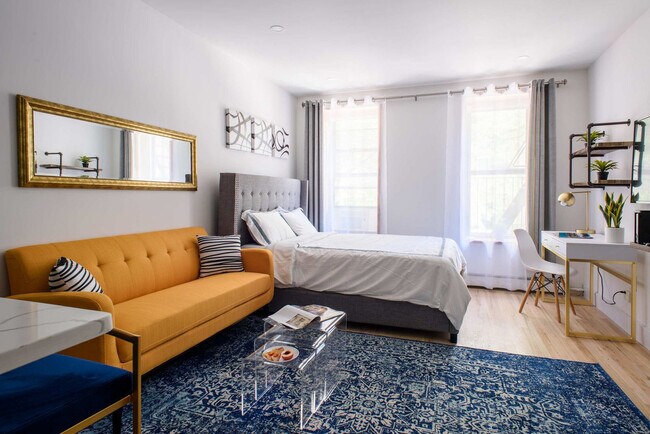 Building Photo - 1597 York Ave