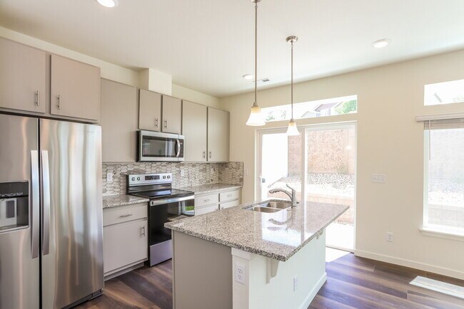 Building Photo - 4764 N Tower Dr