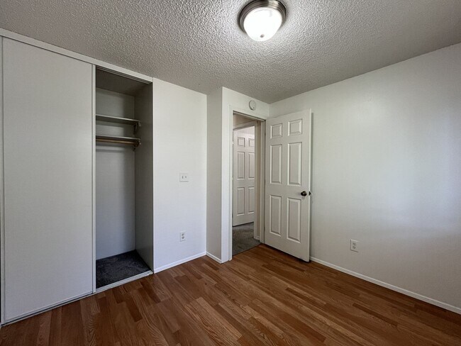 Building Photo - Charming Ranch Home with Sunroom or 4th Bedroom, Two-Car Garage and Fenced Backyard