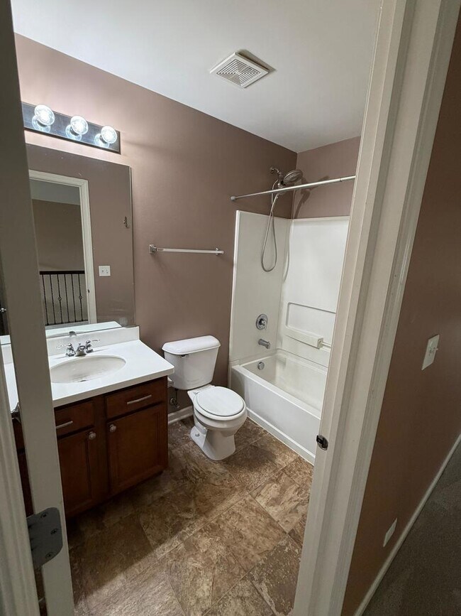 Building Photo - 9911 Williams Dr