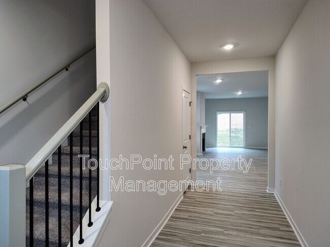 Building Photo - 12028 Zazu Wy